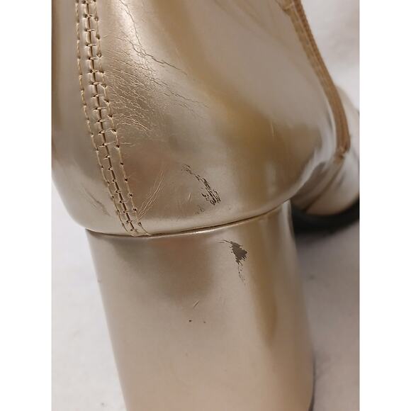 Gold GOGO Boots Wide Calves Sz 8 Block Heels Zipper Round Toe Rain Barbiecore